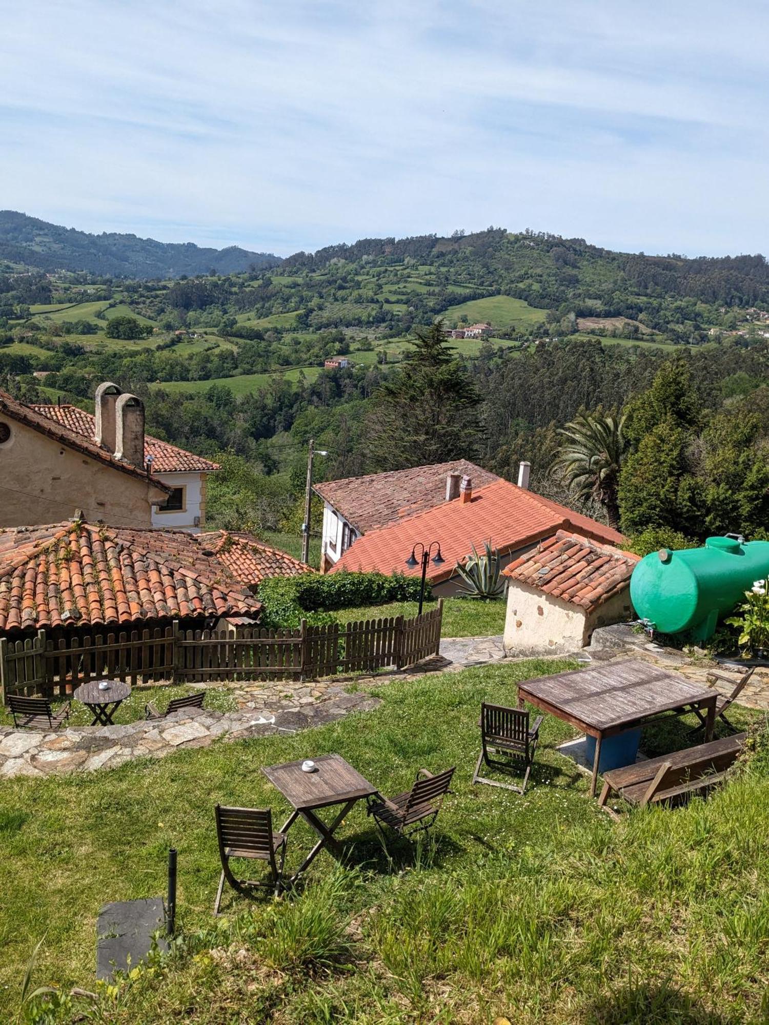 Las Casas De Isu Villaviciosa  Eksteriør bilde